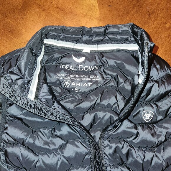 Ariat Ideal Down Puffer Vest, Women's Small - Picture 2 of 5